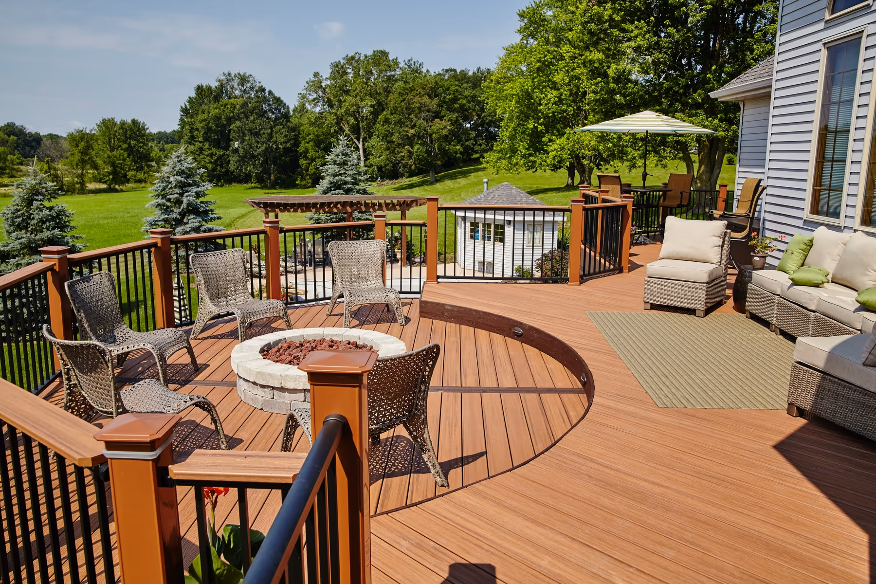 Outdoor living space built by deck builders, leaving satisfied customers.